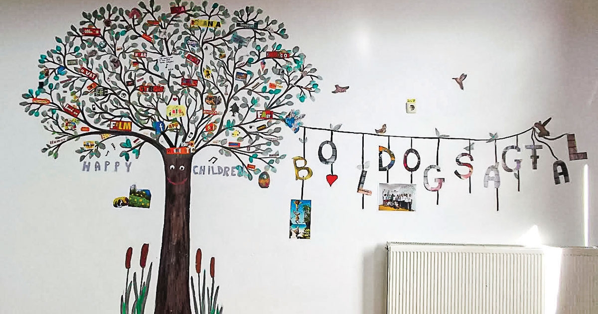 Boldog iskola és óvoda Újfaluban